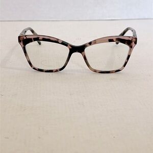 Karl Lagerfield cat eye Tortoise Shell Women's Eyeglasses EUC